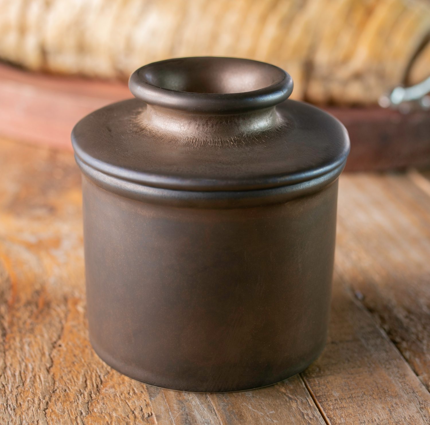 Butter Bell® Bronze Reactive Glaze Matte